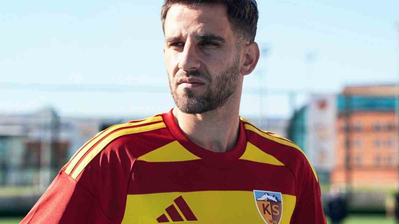 Ramazan Civelek Kayserispor’dan ayrıldı