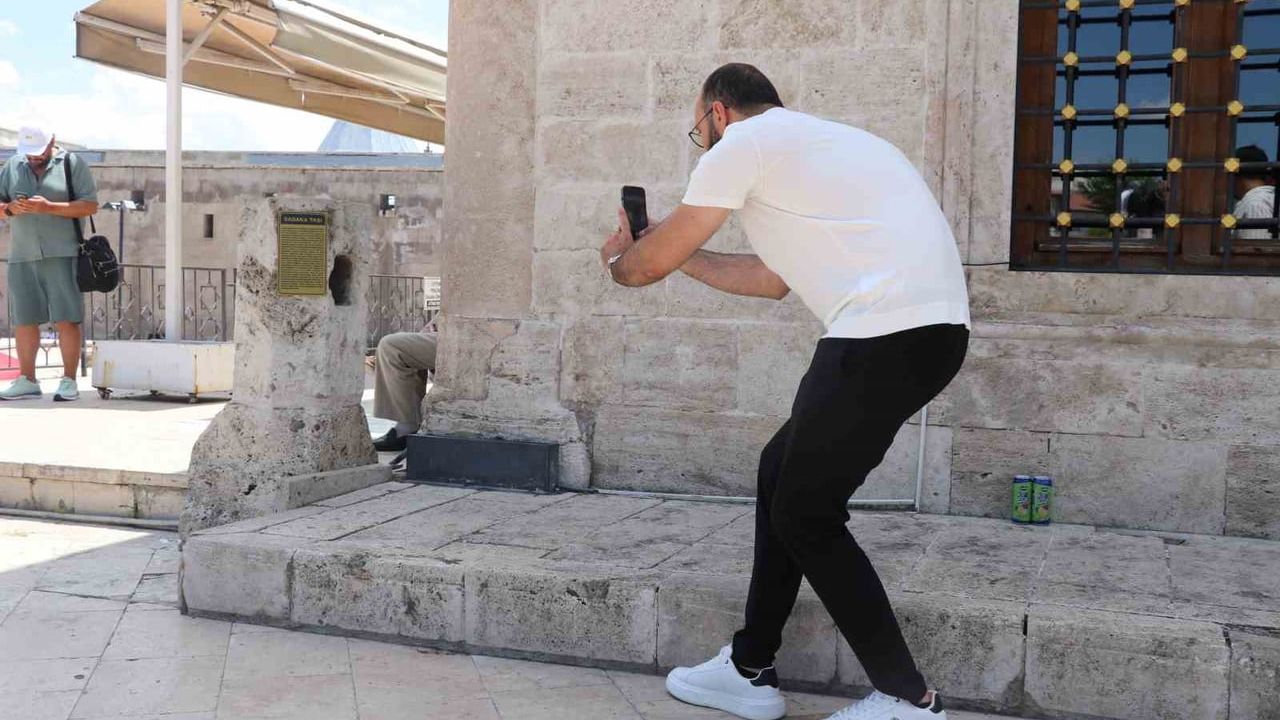 Sadaka taşları Sivas’ta unutulmaya yüz tutan dayanışma simgesi