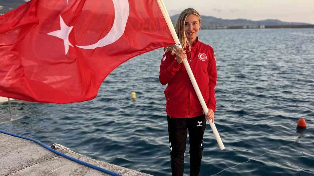 Şahika Ercümen Kaş'ta iki dalışla birinciliğini perçinledi