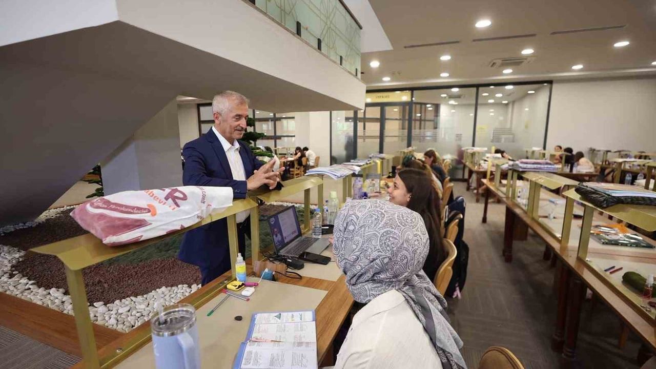 Şahinbey'den YKS sonrası tercihte rehberlik ve artan üniversite desteği