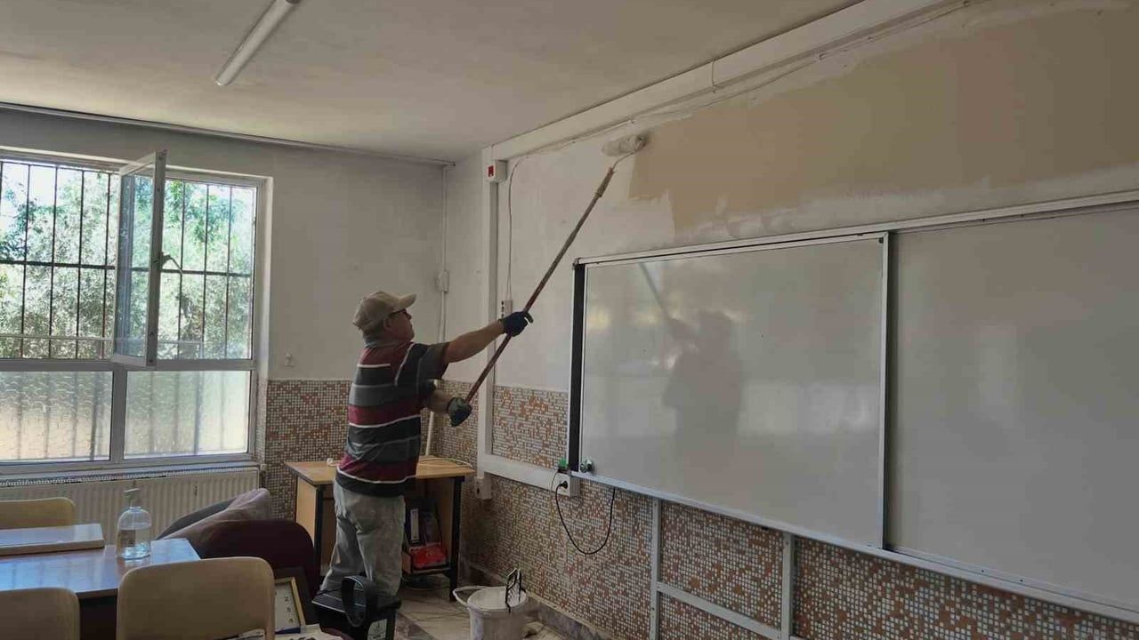Salavatlı ilkokulu yeni eğitim yılına hazırlanıyor