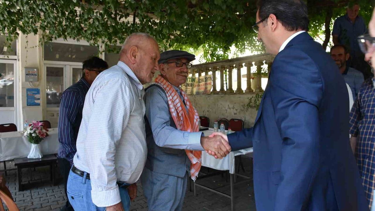 Salihli'de kaymakamın mahalle turu ve yangın uyarısı