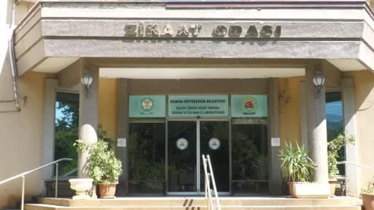 Salihli laboratuvarı analize dayalı üretimle çiftçiye somut katkı sağlıyor