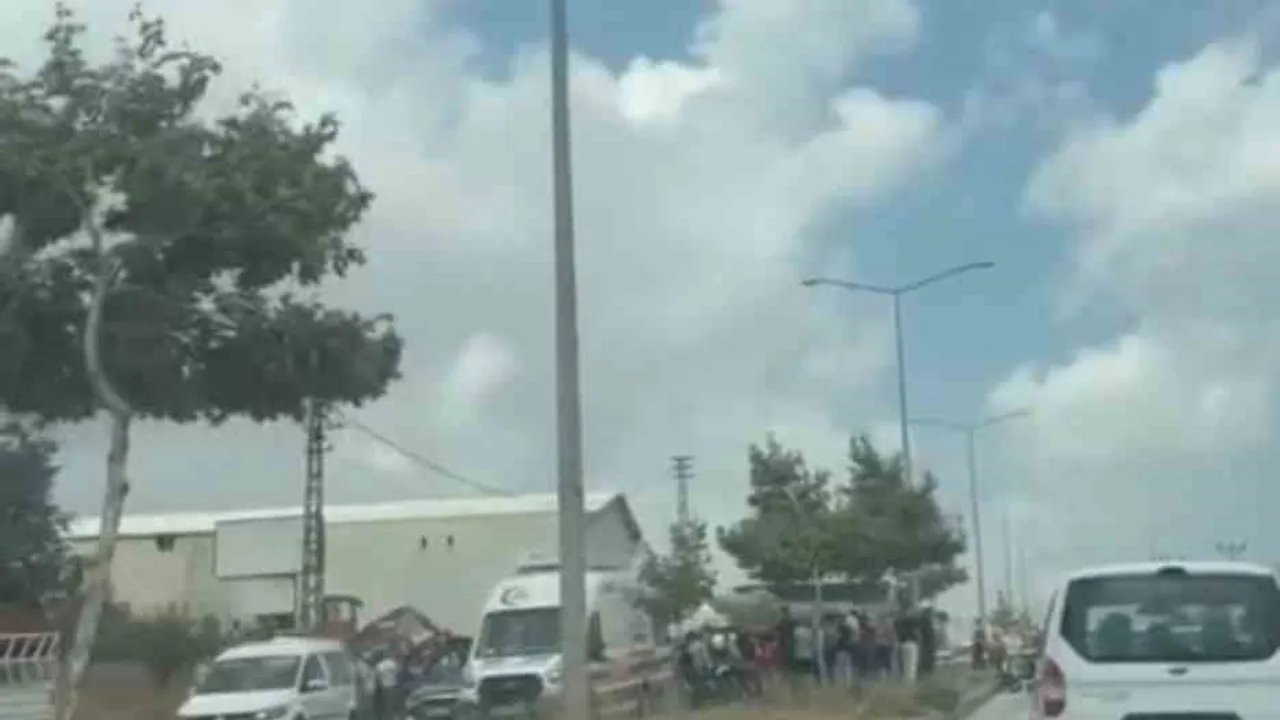 Samandağ'da taziyeye giderken otomobilin çarptığı kadın yaşamını yitirdi
