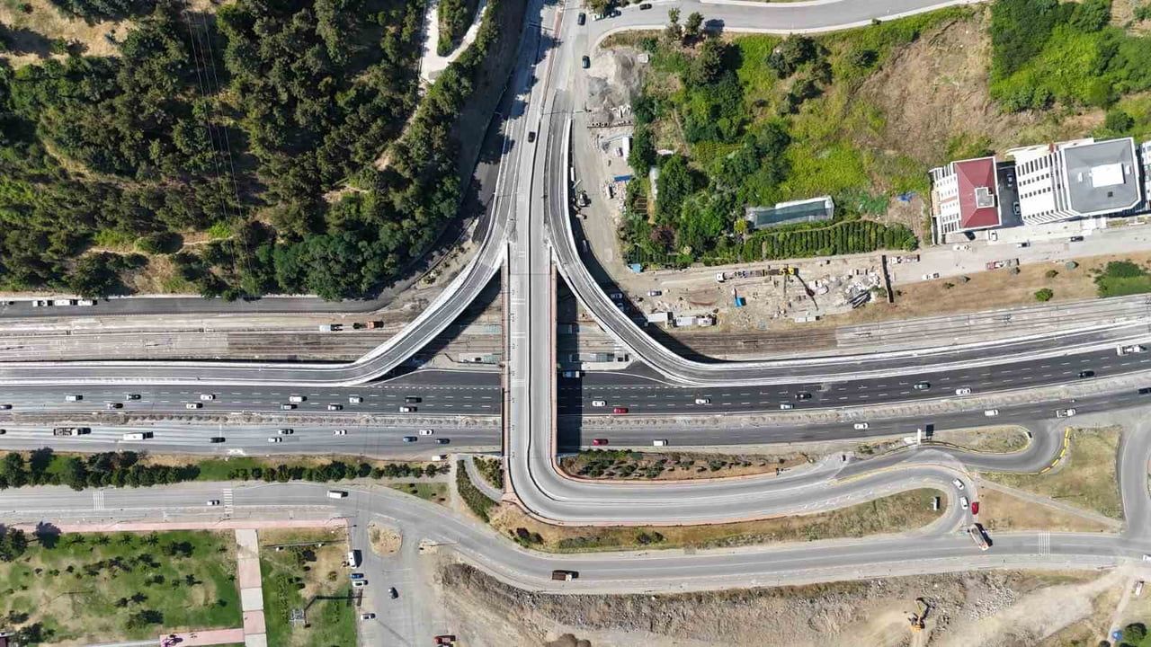 Samsun'da iki bağlantı yolu trafiğe açıldı