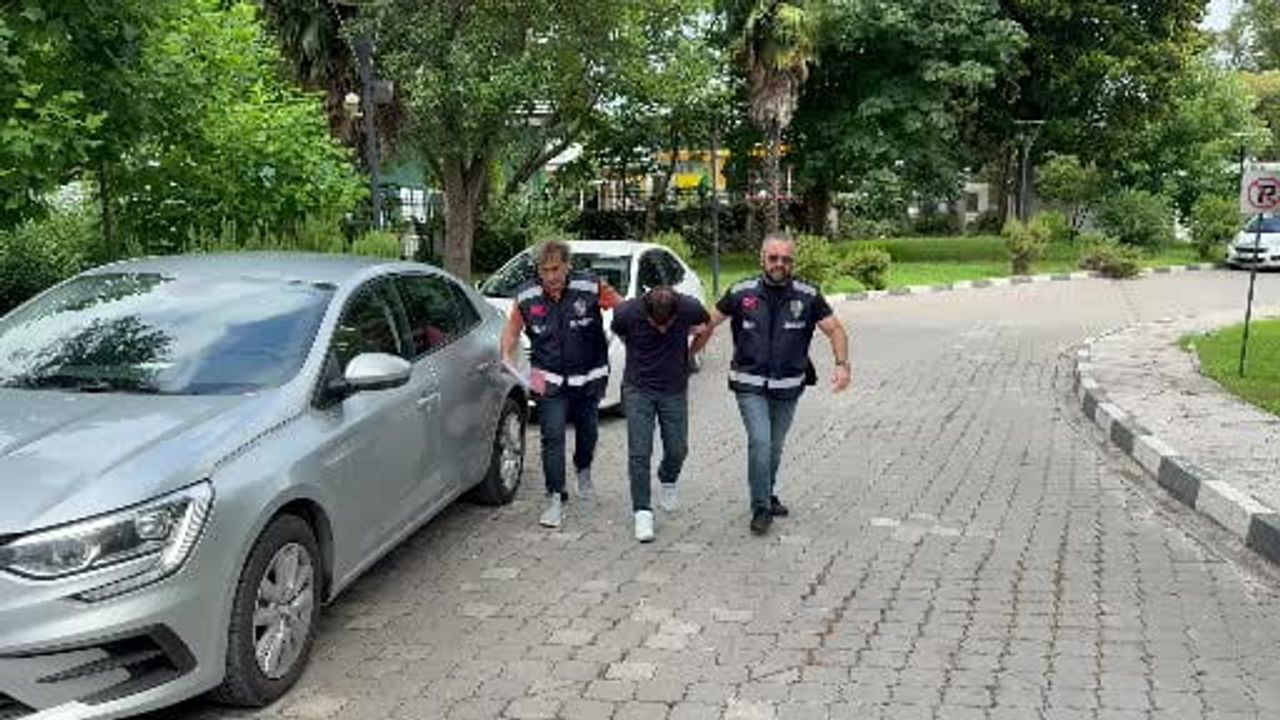 Samsun’da sahte polis tehdidi: yabancı uyruklu kadının 1 milyon 500 bin lirası ele geçirildi