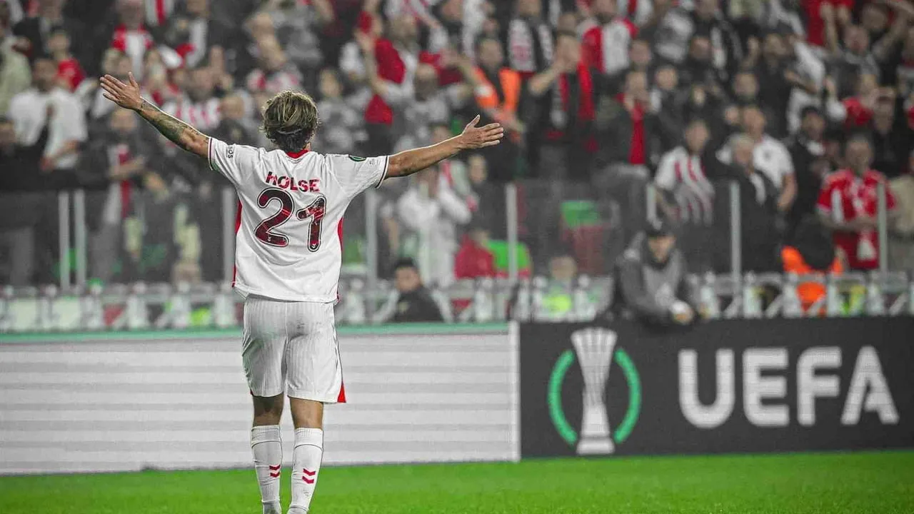 Samsunspor’da Holse dönemi sona erdi, kadroda yeni sayfa açılıyor