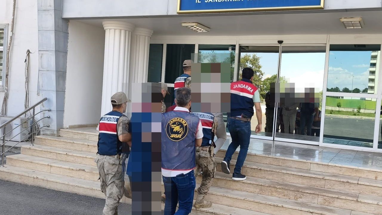 Şanlıurfa'da 32 şahsa göçmen kaçakçılığından işlem