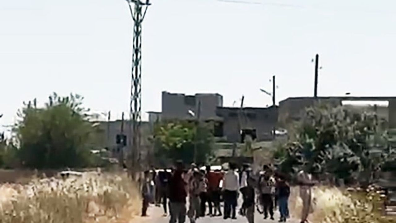 Şanlıurfa'da Dicle Elektrik ekiplerine taşlı saldırı