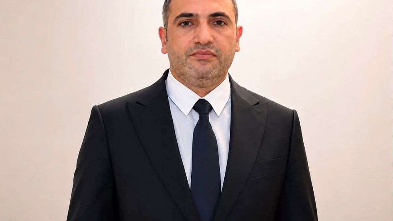 Şanlıurfa'da intihar girişiminde bulunan daire başkanı hastanede hayatını kaybetti