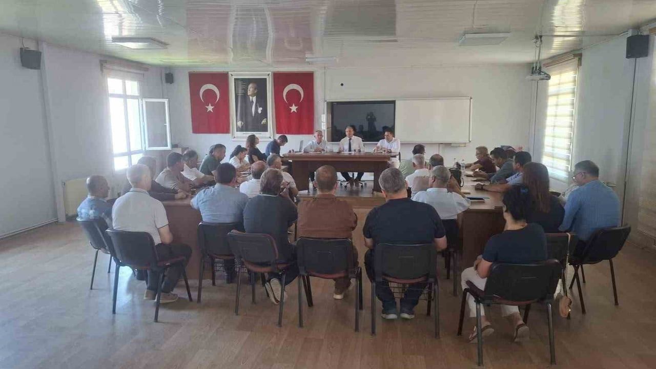Sarıgöl'de yıl sonu değerlendirme toplantısı