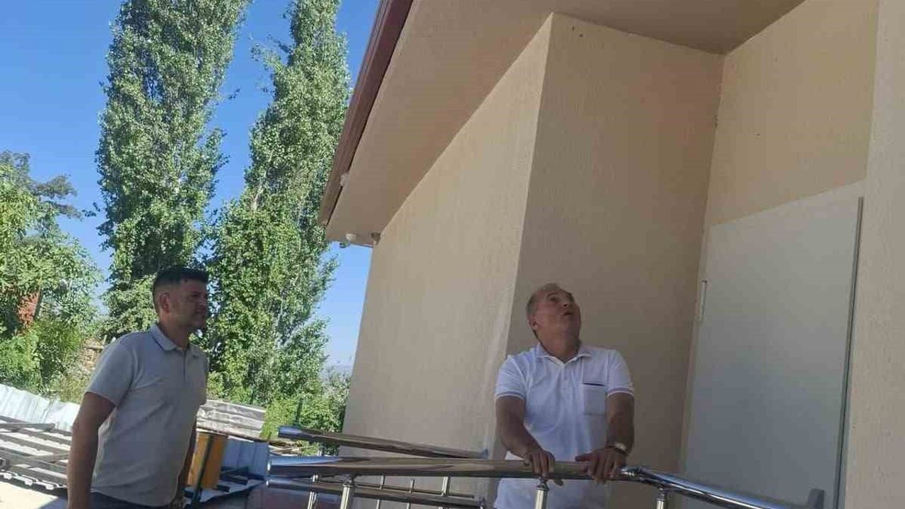 Sarıgöl ilçe milli eğitim müdürünün ilk ziyareti Yeniköy İlkokulu'na oldu