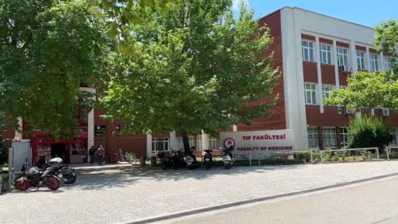 SDÜ tıp fakültesinde dönem 3 yıl sonu sınavı iptal edildi