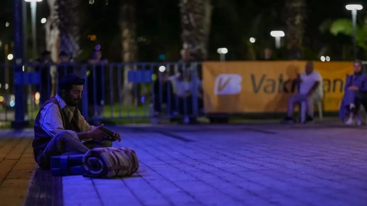 Şehir tiyatrosu "Hançer Havası" Akçaabatlı sanatseverlerle buluştu