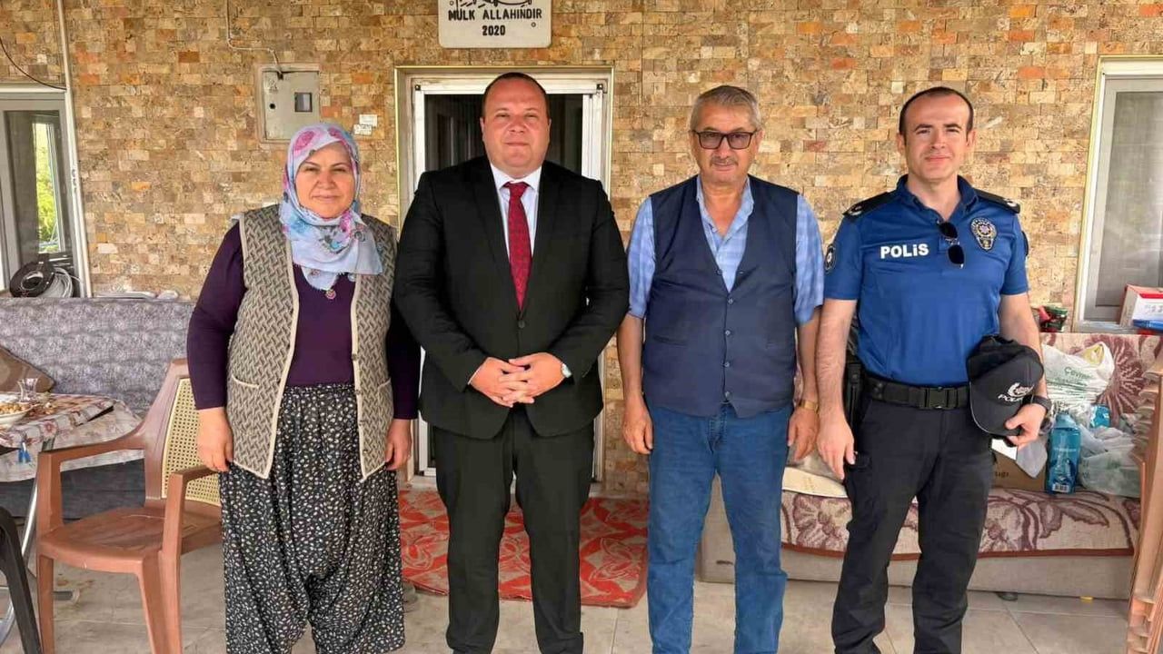 Şehit babasına anlamlı ziyaret