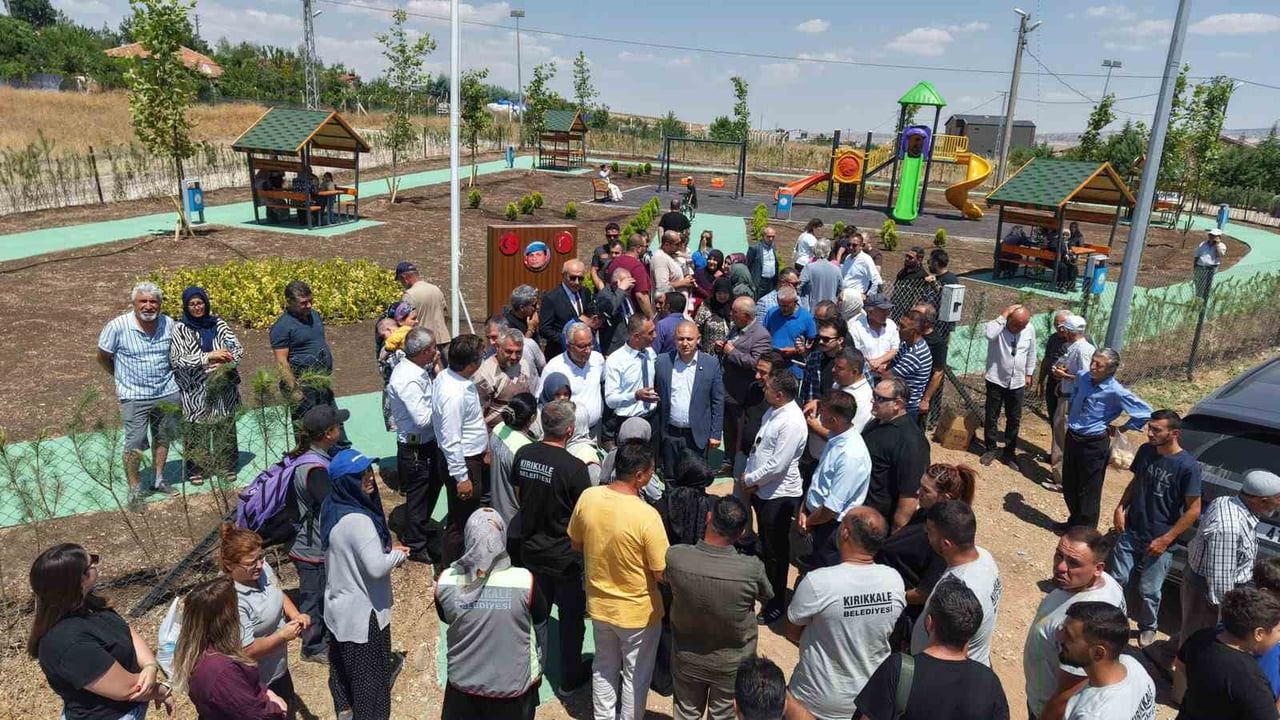Şehit Jandarma Onbaşı Mehmet Işıklı Parkı yenilenen yüzüyle açıldı