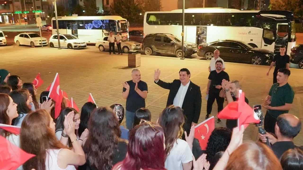 Şehitkamil'in gençleri Ankara'ya çıkarması