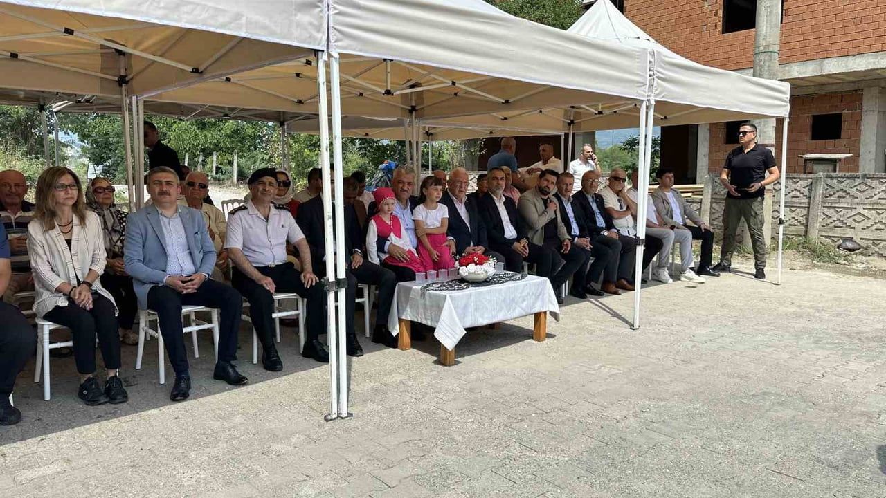Selamlar köyünde Atatürk'ün ayran molası 92. yıl kutlandı