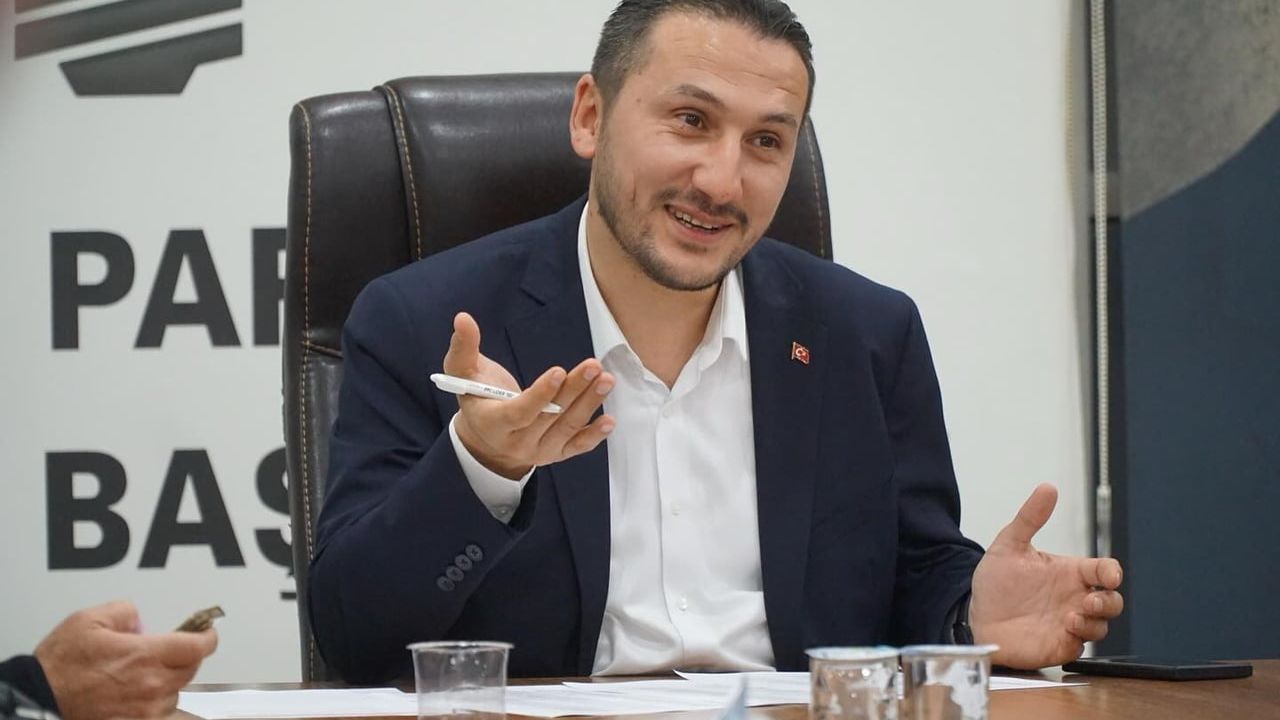 Şengüloğlu: 15 temmuz demokrasi zaferidir