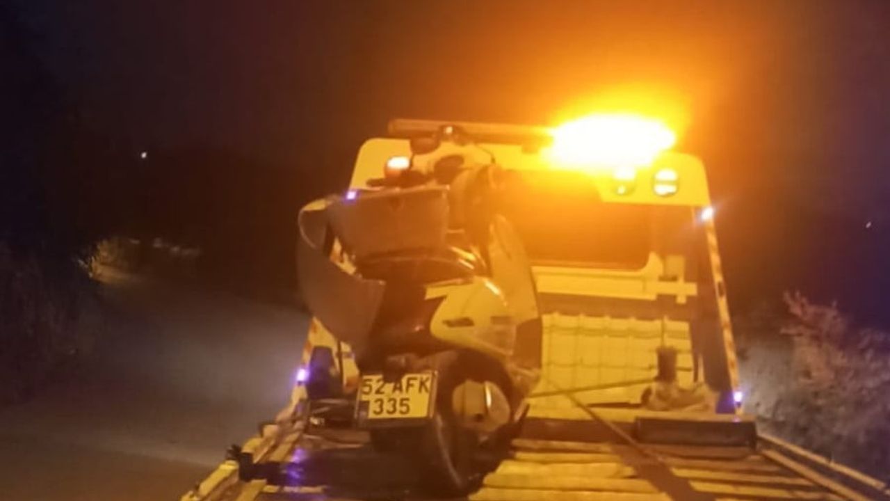 Şerefiye Mahallesi'nde kontrol kaybı sonucu motosiklet kazası: sürücü yaşamını yitirdi