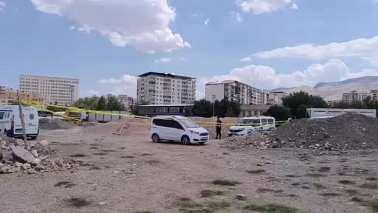 Siirt’te aranan zanlı, Batman’da 7 aylık hamile eski eşini öldürdü