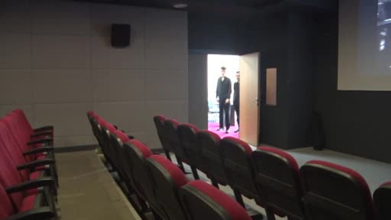 Sinema dijitalleşme ve izleme alışkanlıklarına göre dönüşüyor