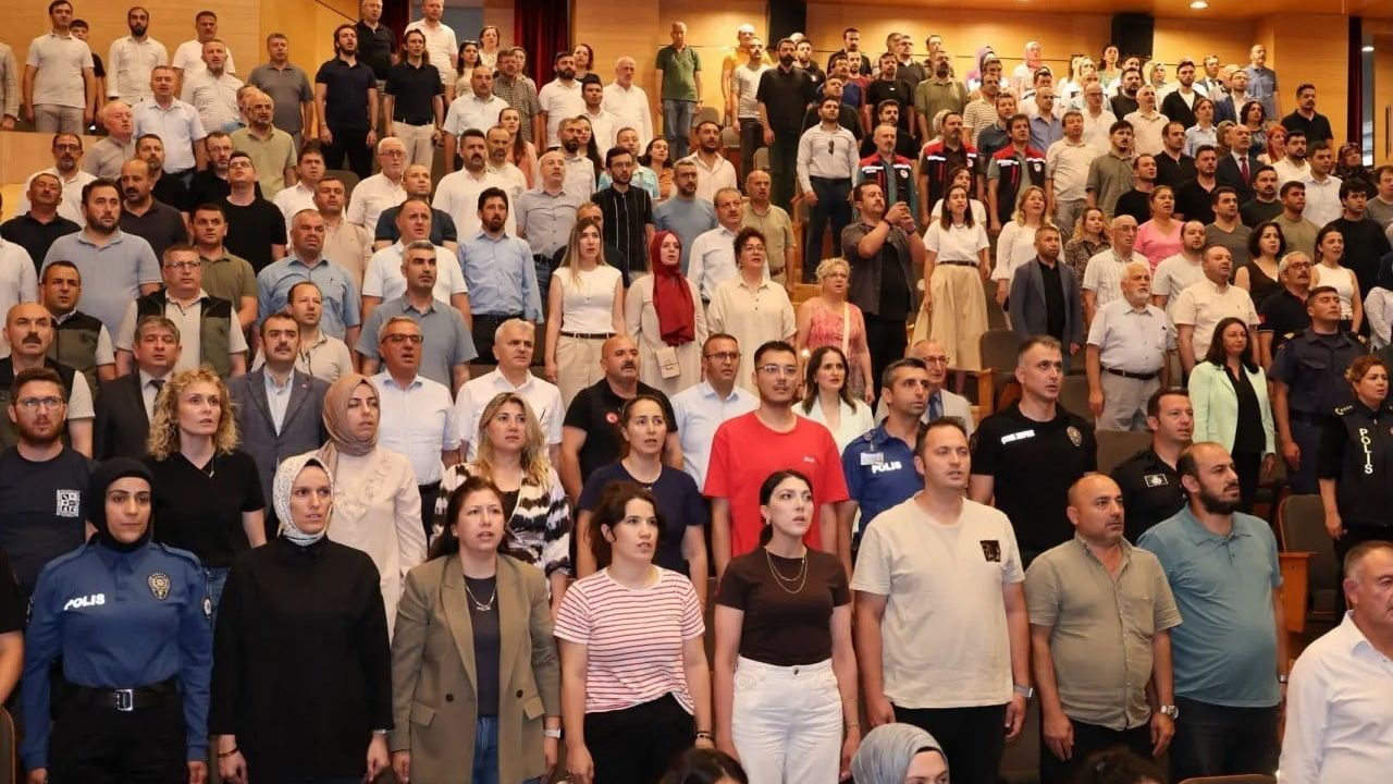 Sinop'ta 15 Temmuz paneli düzenlendi