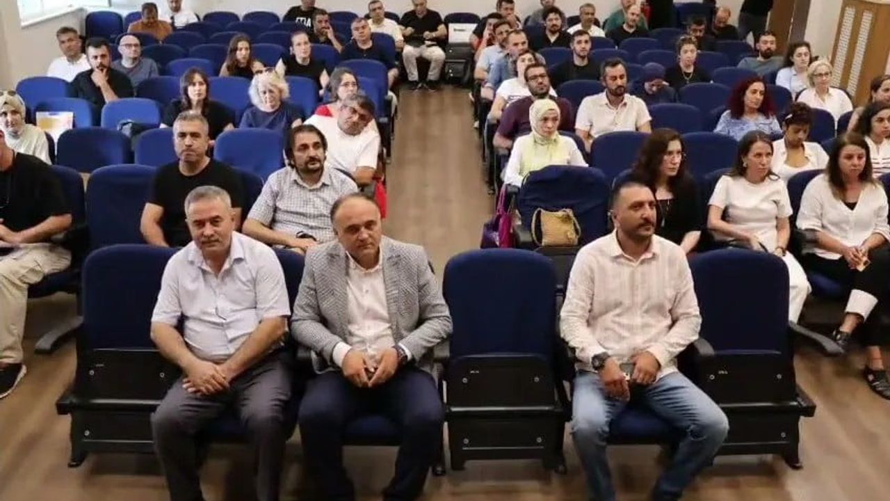 Sinop'ta erdem ve liderlik odaklı yeni okul yöneticileri yetiştirildi