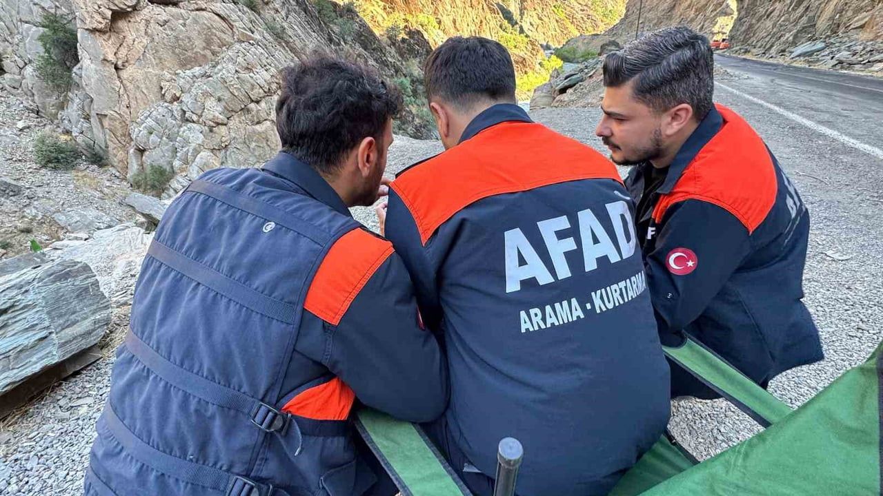 Şırnak'ta Habur Çayı'nda kaybolan genç için beş gündür süren arama çalışmaları