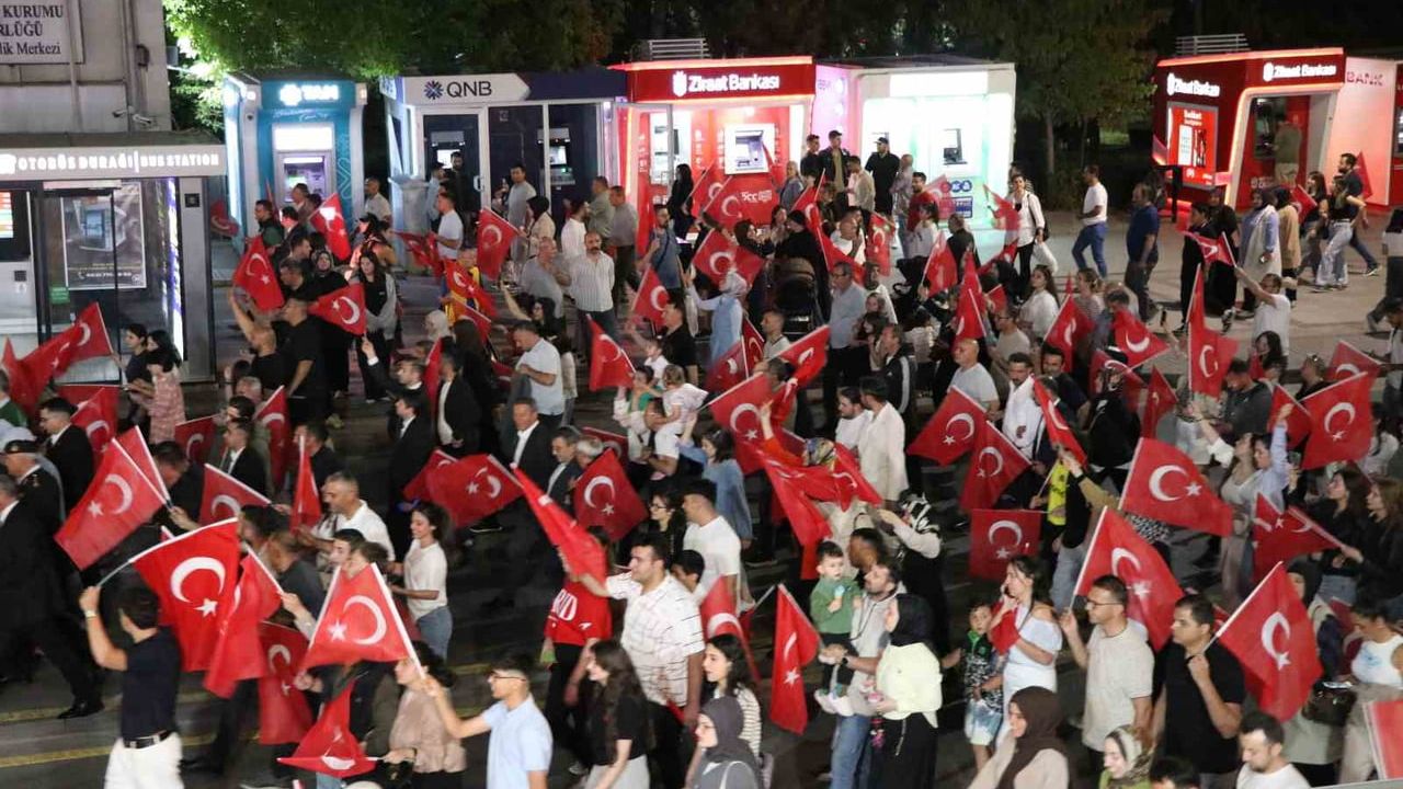 Sivas’ta 15 Temmuz anma programına yoğun katılım