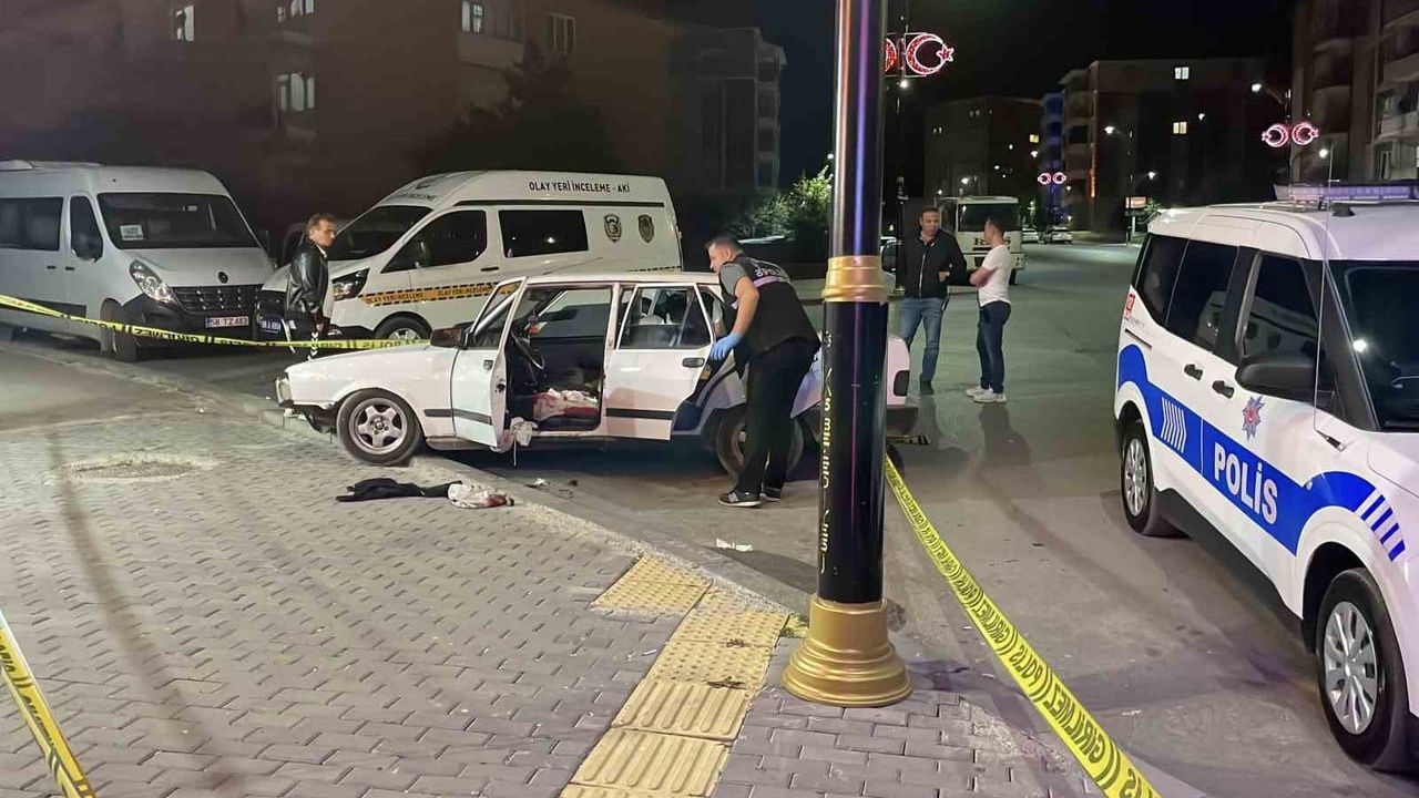 Sivas'ta kayınbaba damadını tabancayla vurdu: 1 yaralı