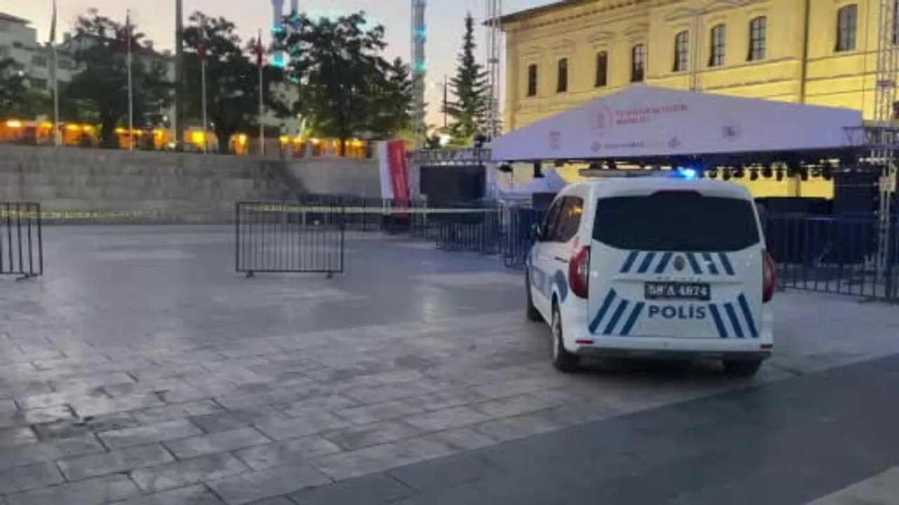 Sivas’ta sahipsiz bebek çantası bomba imha robotuyla patlatıldı, içinden bebek bezleri çıktı