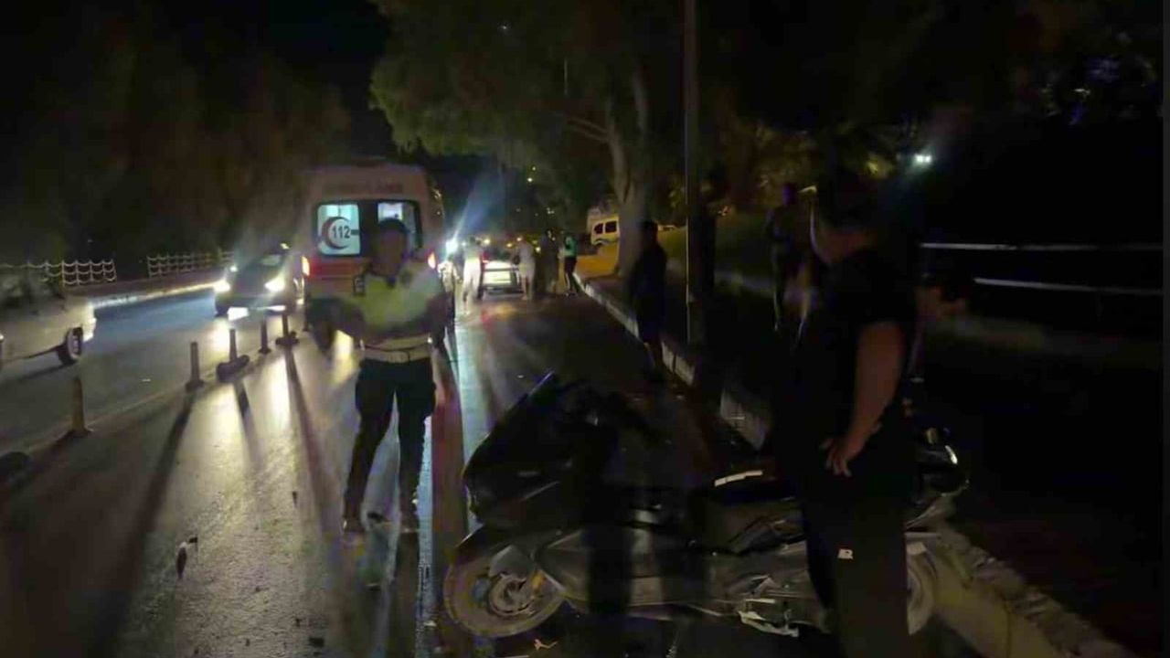 Söke’de trafik kazasında ağır yaralanan motosiklet sürücüsü hastaneye kaldırıldı