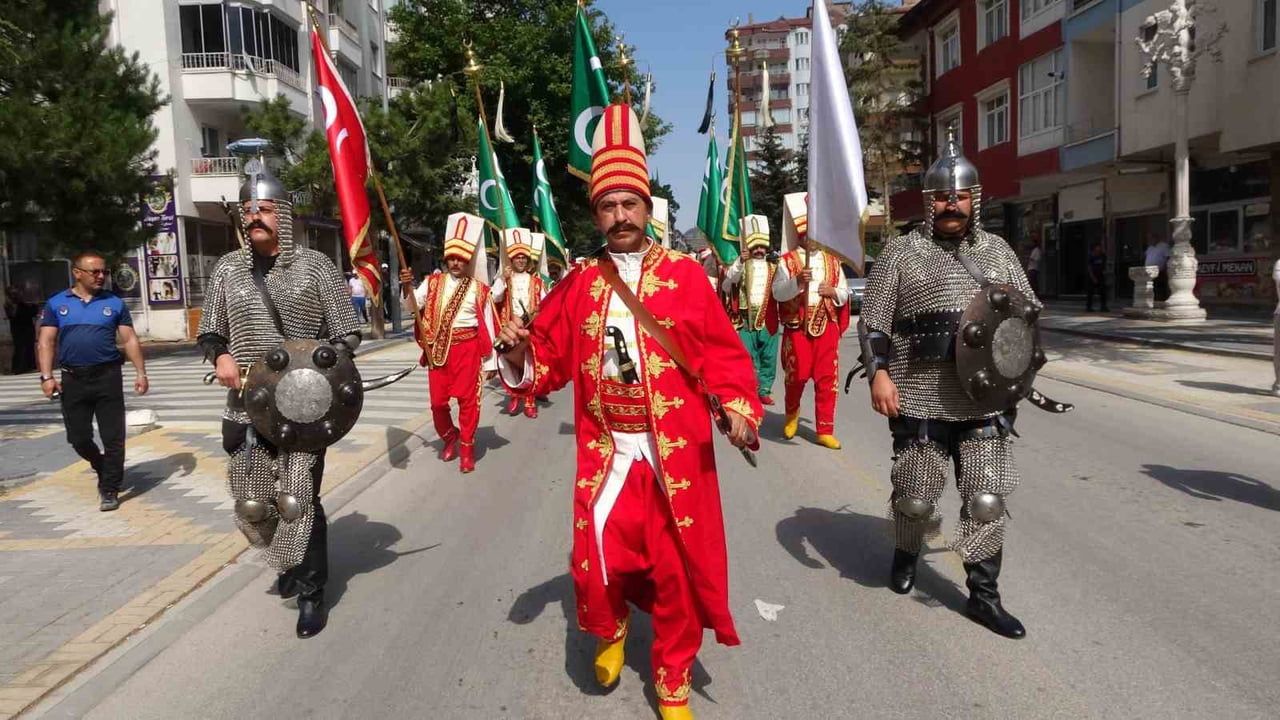 Sorgun'da Sorfest coşkusu: 16 ilden düzenlenen turlarla ilçe renklendi