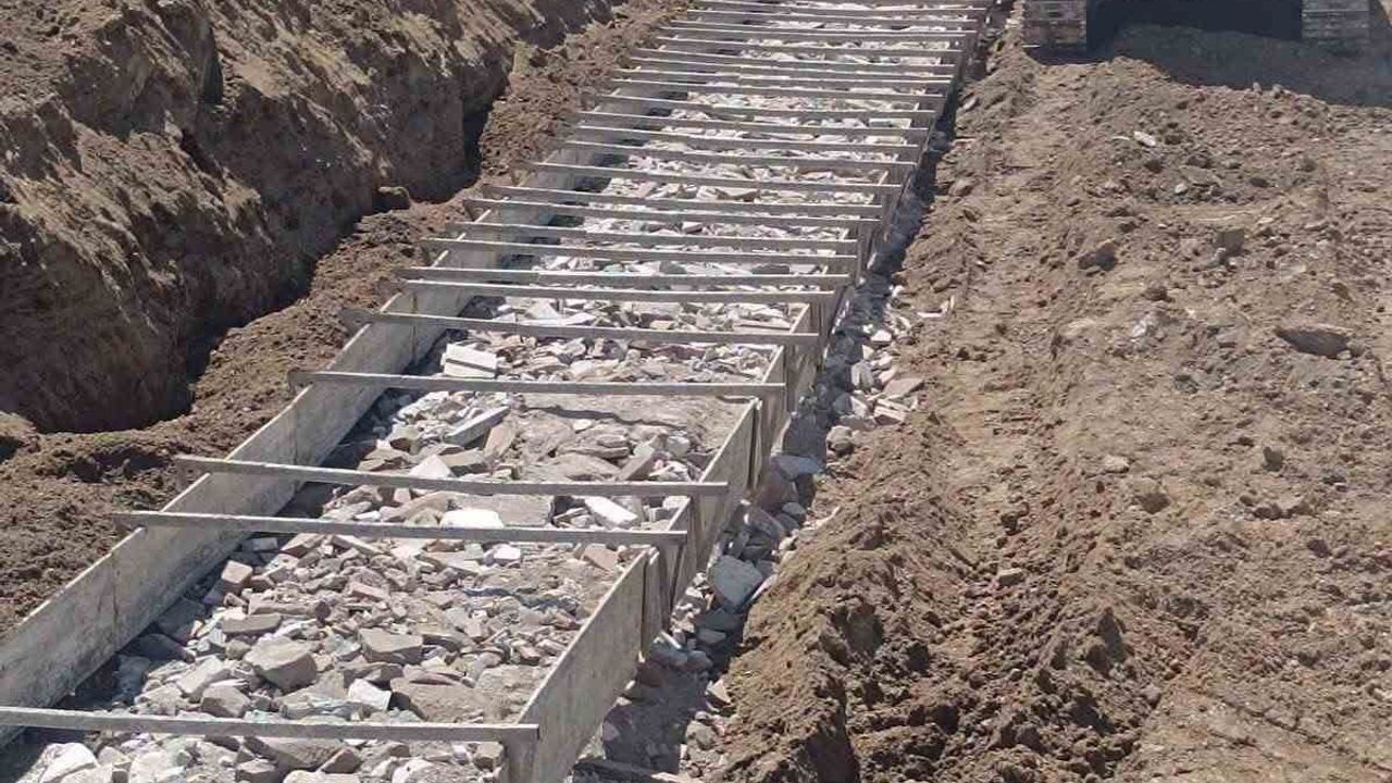 Sosun Deresi'nde taşkın koruma çalışmaları sürüyor