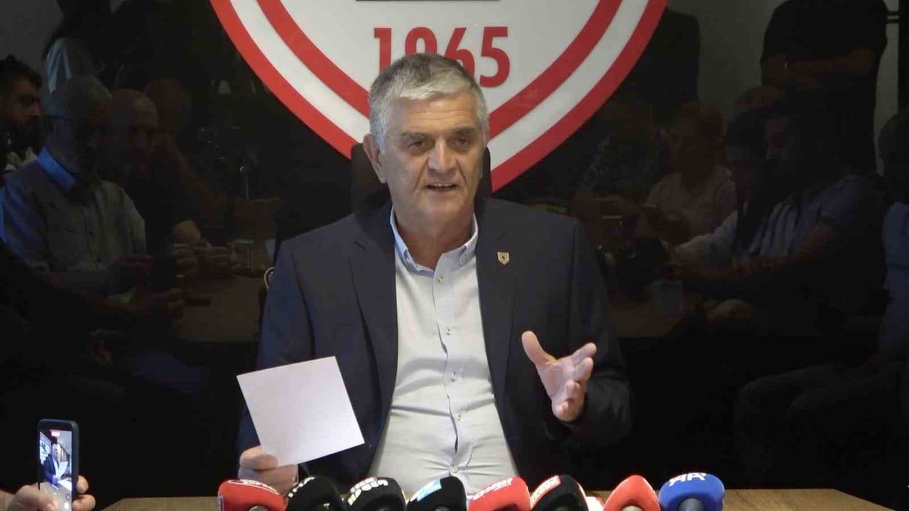 Suat Çakır: istenilen seviyede teklif gelirse Drongelen Trabzonspor’a verilecek