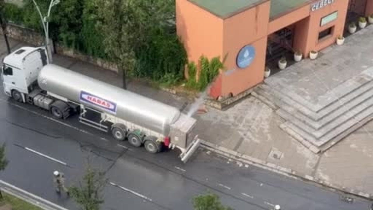 Sultangazi'de park halindeki tankerin hava tahliyesi kısa süreli paniğe yol açtı