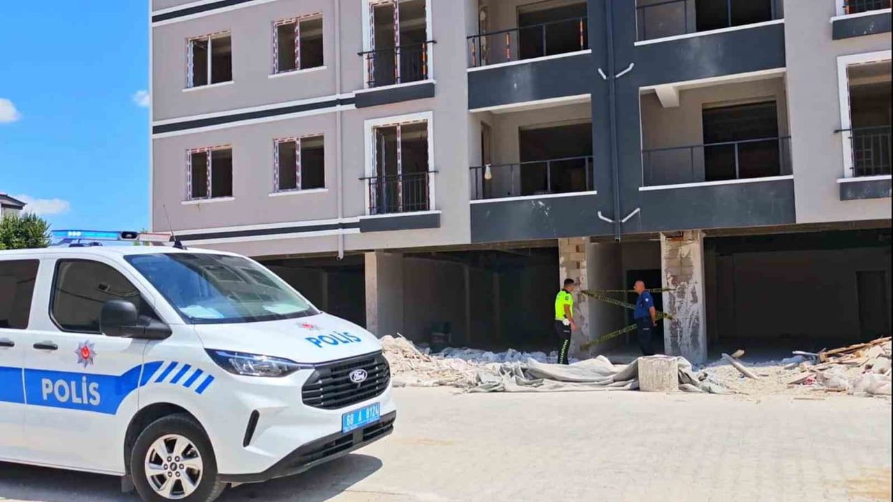 Sultanhanı'nda inşaatta merdivenden düşen işçi yaşamını yitirdi