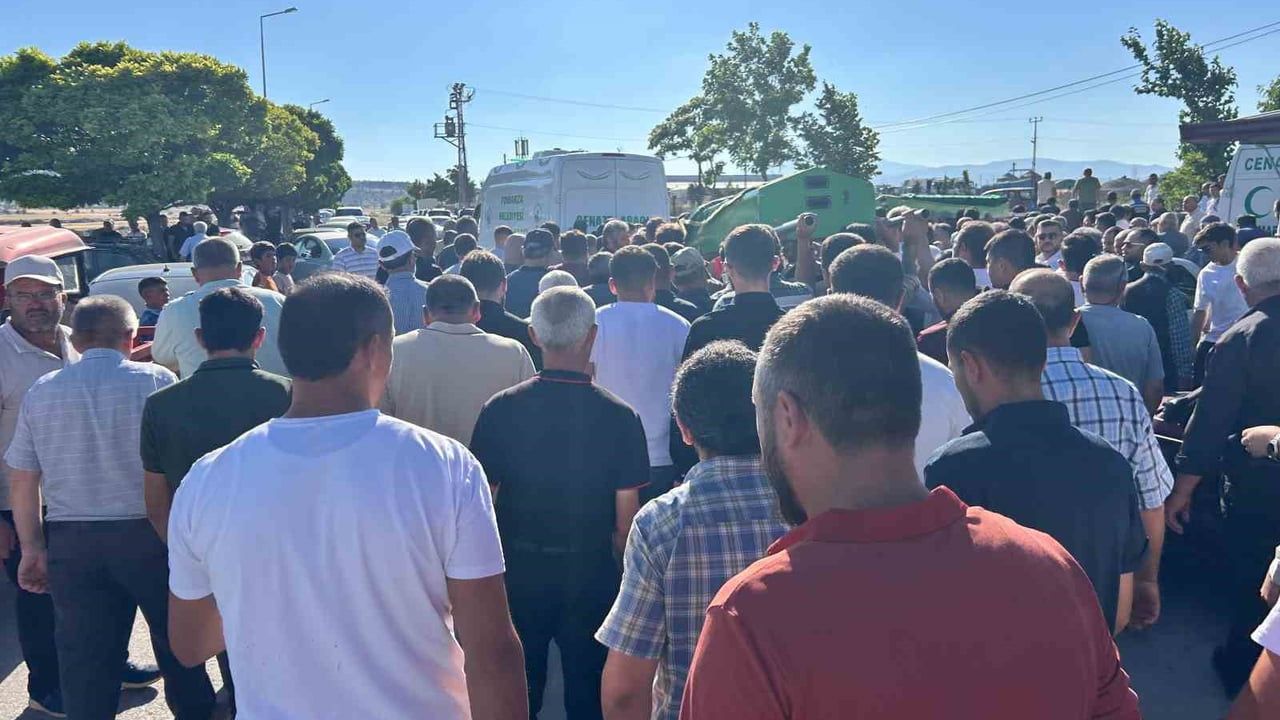 Şüphelinin minibüsle kaçarken çarptığı Faruk Utgan Tomarza'da toprağa verildi