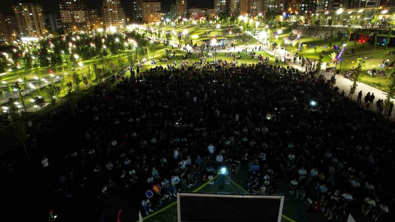 Talas'ta dünya kupası final heyecanı