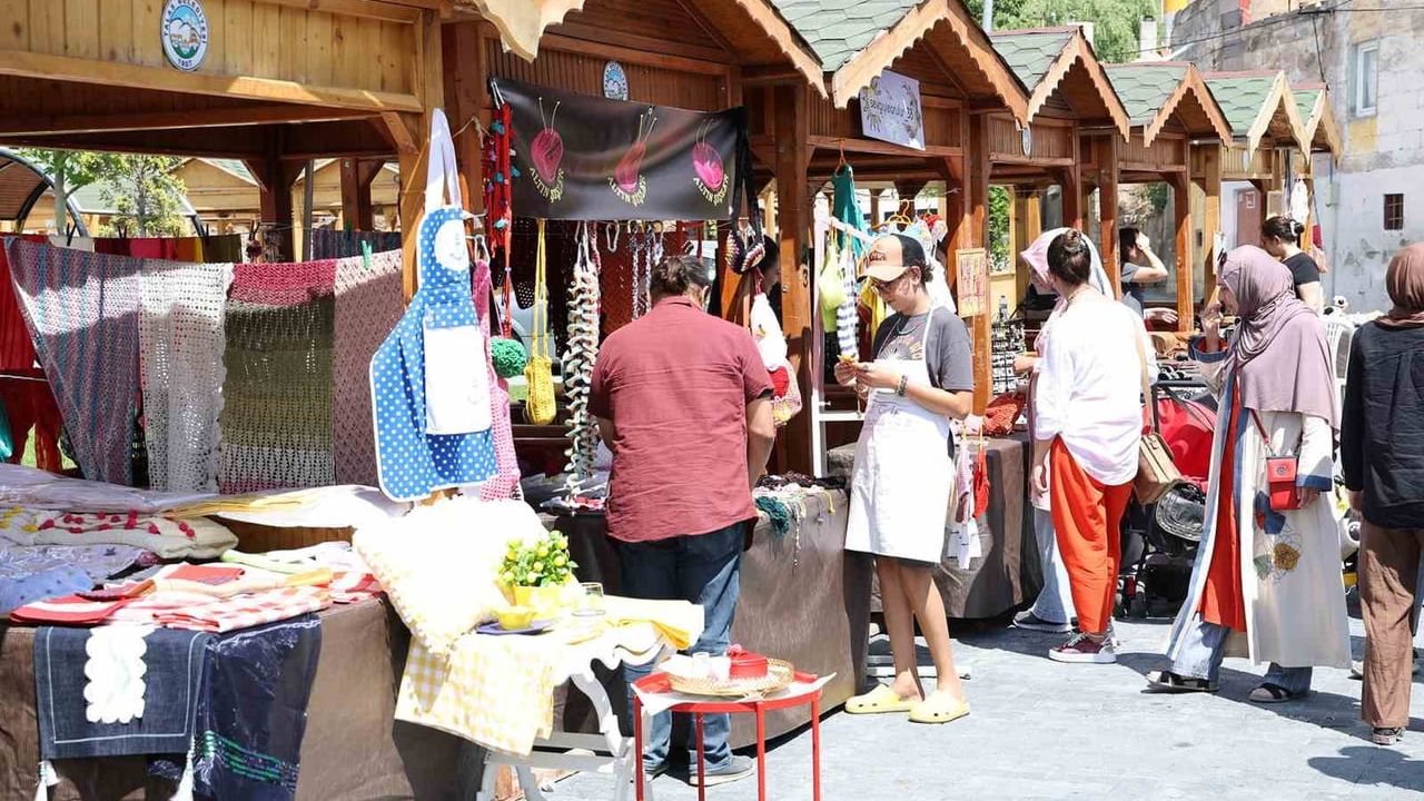 Talas’ta kadın emeği: Maharetli Eller Kadın Üretici Pazarı bu pazar