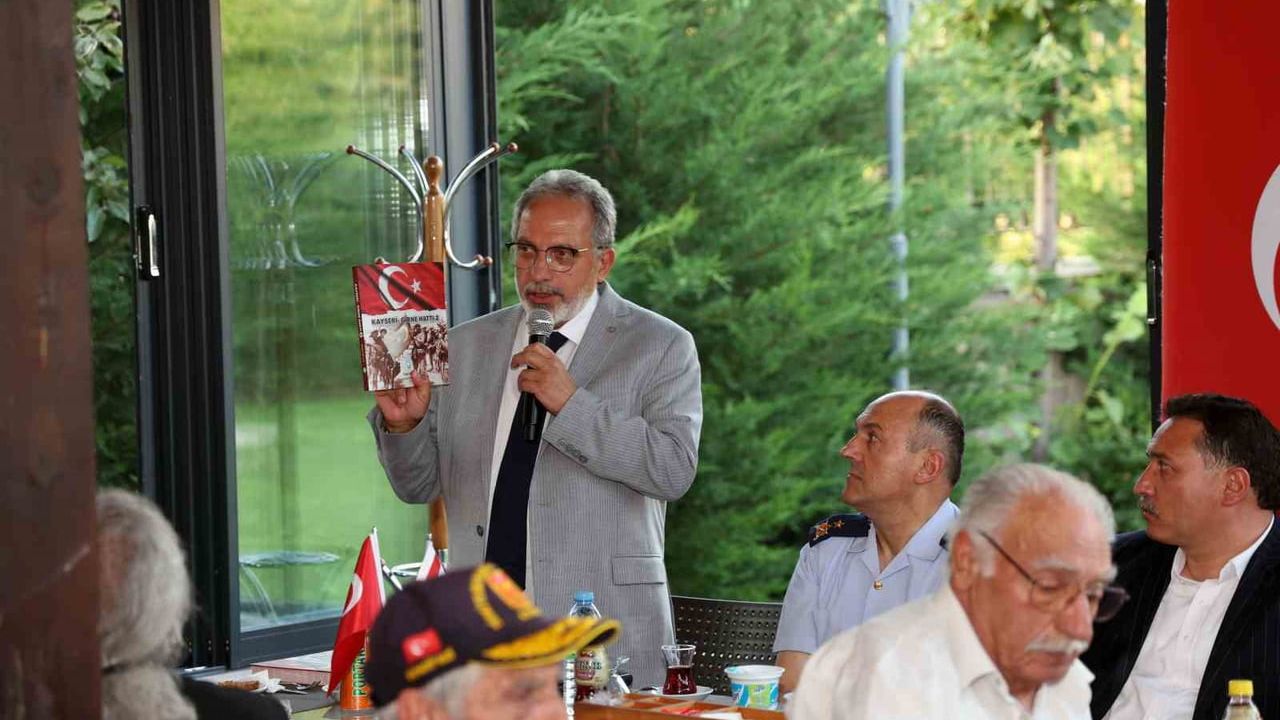 Talas’tan Kayserili kahramanların anısına 'Kayseri Girne Hattı' albümünün ikinci cildi tanıtıldı