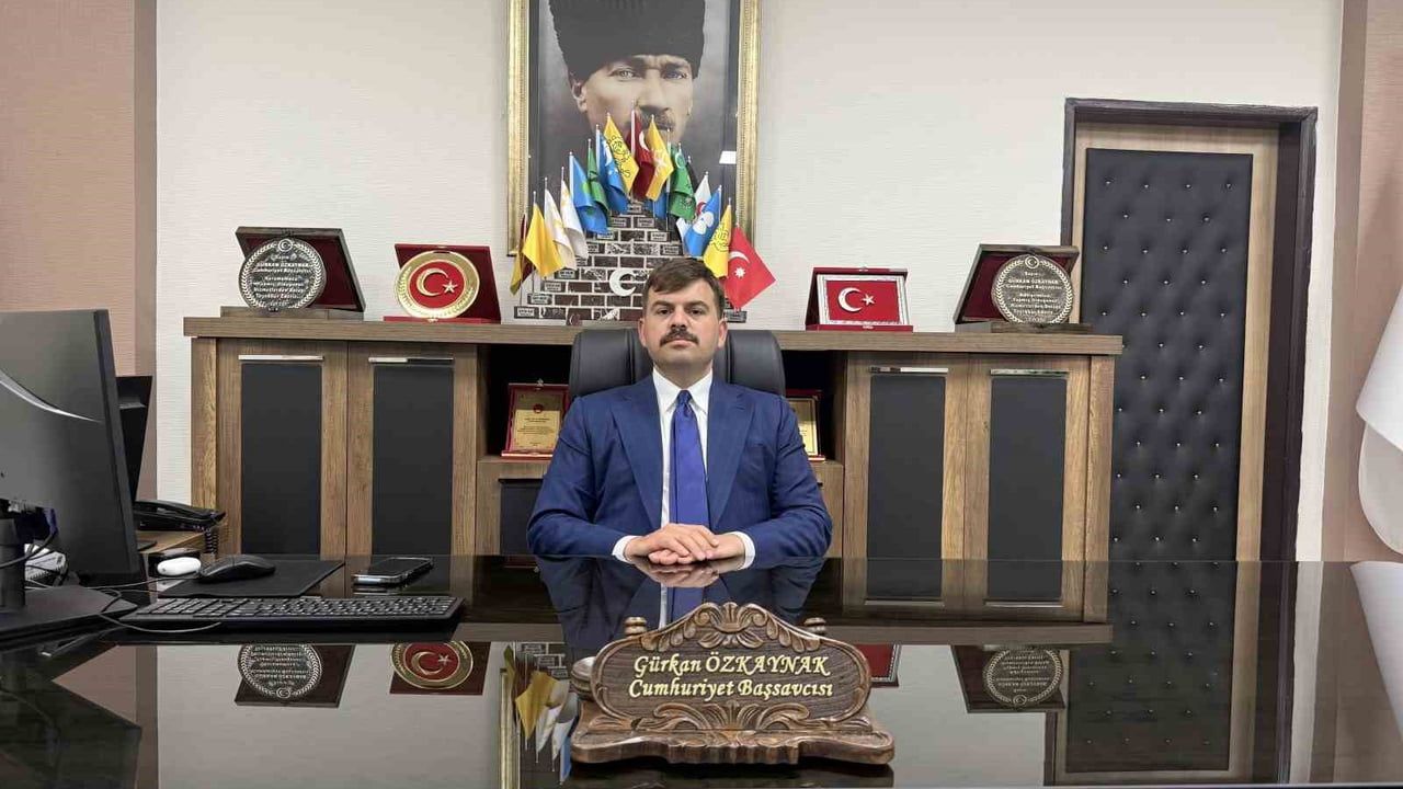 Tarsus cumhuriyet başsavcısı Gürkan Özkaynak göreve başladı