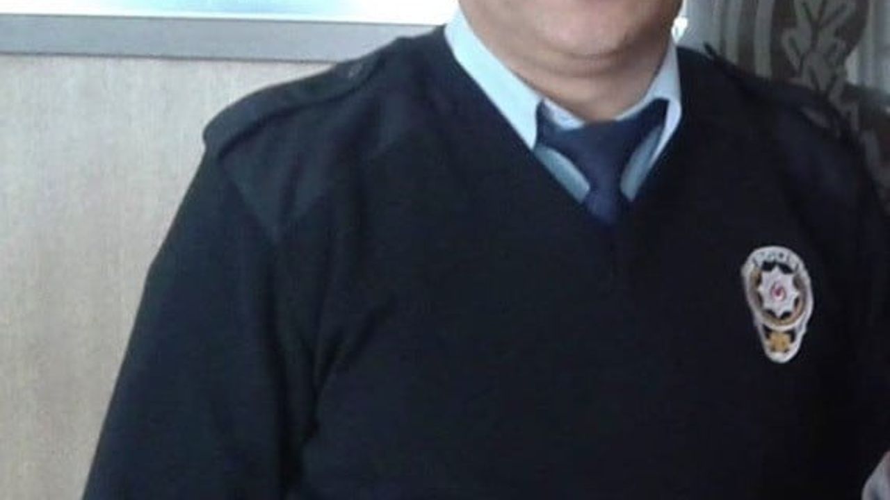 Tarsus'ta evinde kalp krizi geçiren polis memuru hayatını kaybetti
