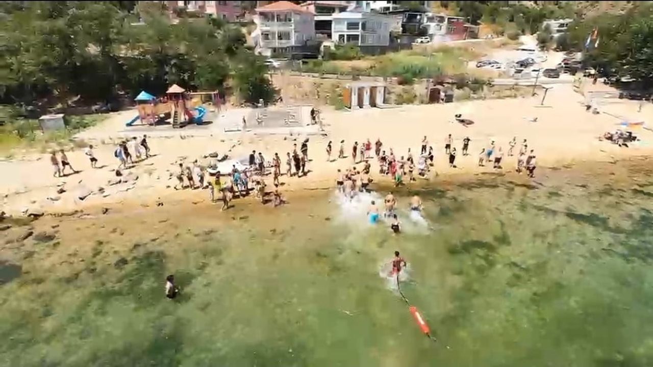 Tatlısu'da havadan kaydedilen kurtarma anları: vatandaşların müdahalesi can kurtardı