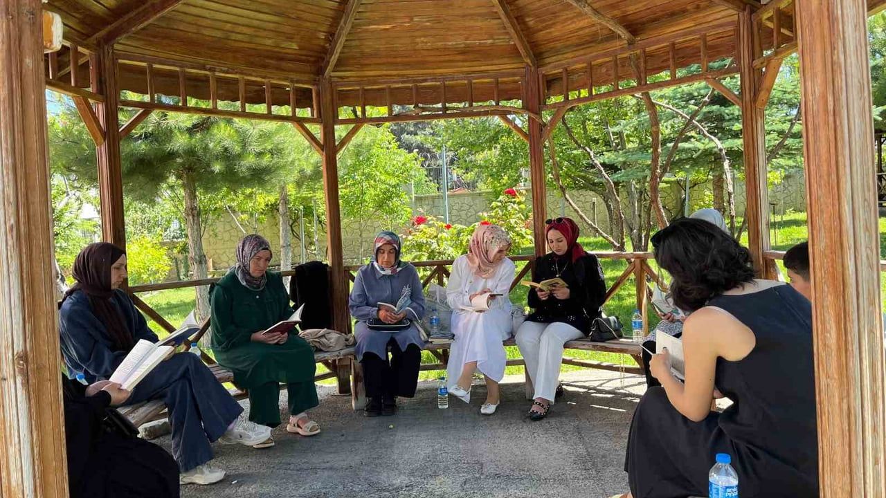 Tatvan'da aileler 'Dijital Detoks' etkinliğinde buluştu