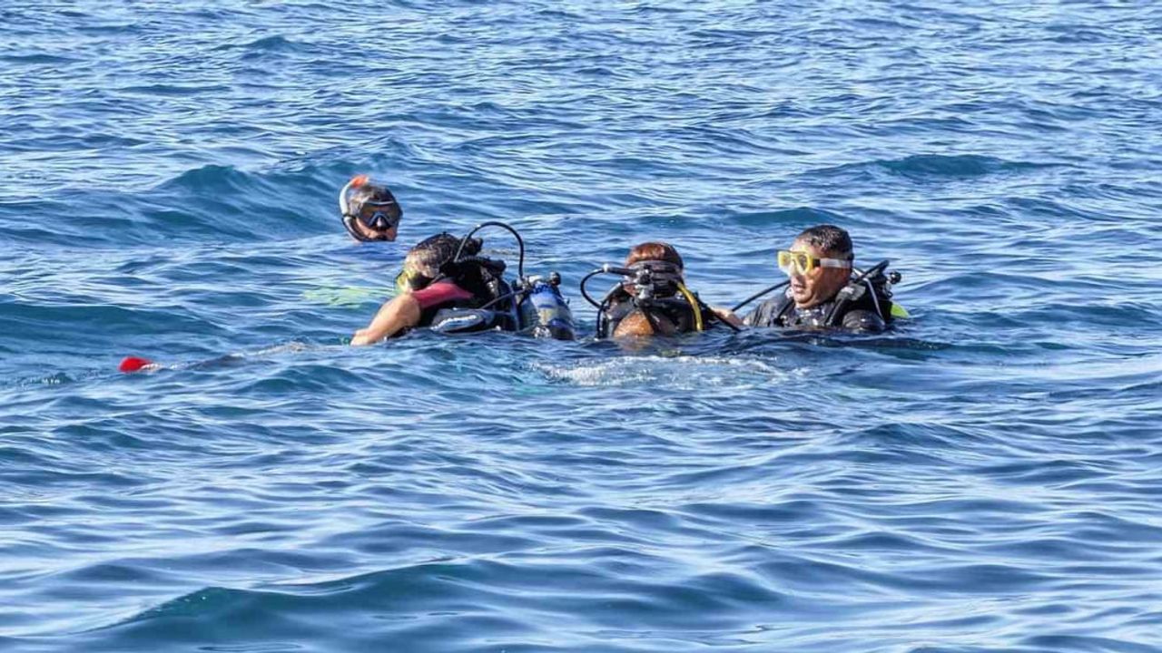 Tatvan'da sular altındaki tarih: Van Gölü'ndeki Rus şilebi görüntülendi