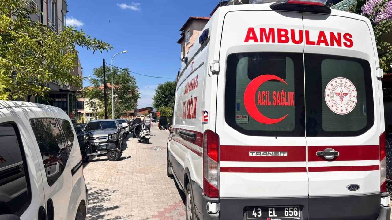 Tavşanlı’da otomobil ile motosiklet çarpıştı: 1 yaralı