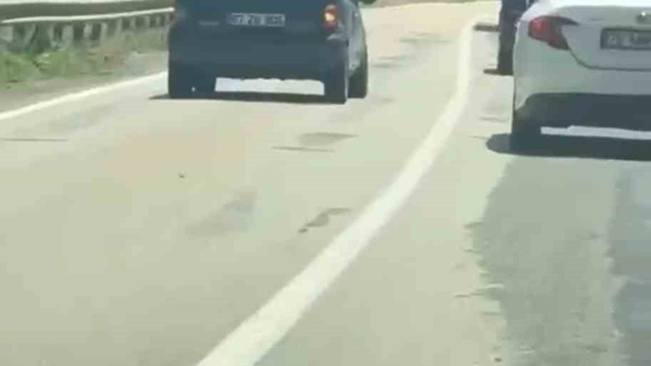 Tehlikeli sollamalar Karabük-Yenice yolunda jandarmanın takibine girdi