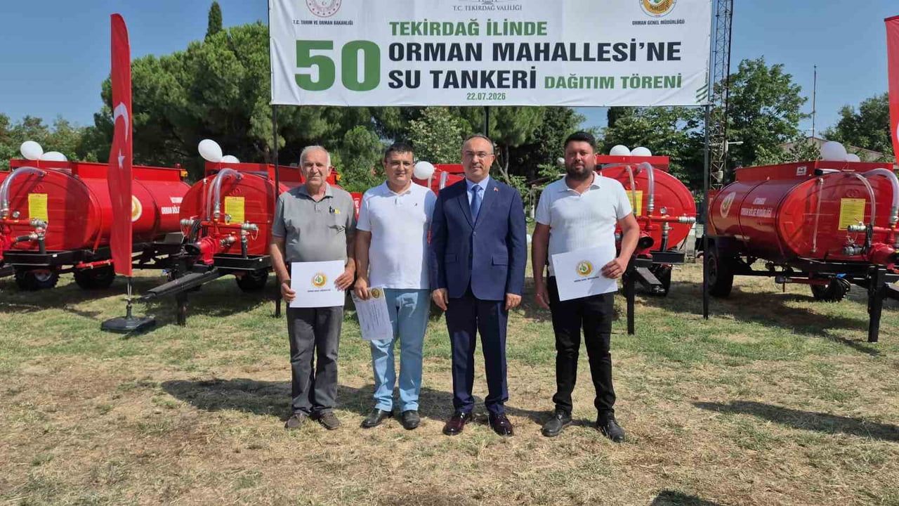 Tekirdağ’da orman yangınlarına karşı 50 mahalleye 50 su tankeri teslimi